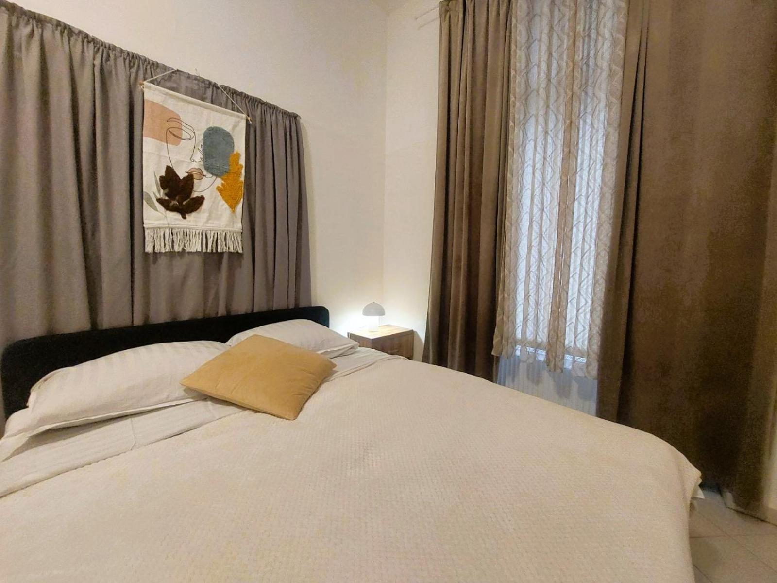 Exkluzivni Apartman V Prizemi V Hradci Kralove ฮราเดตสคราโลเว ภายนอก รูปภาพ